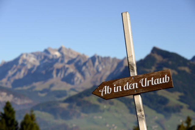 Urlaubsankündigung Pfarrbüro