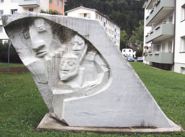 Die Friedenssiedlung in Lienz: Kunst als mitgedachter Teil des Siedlungsbaus und für Generationen geschaffen