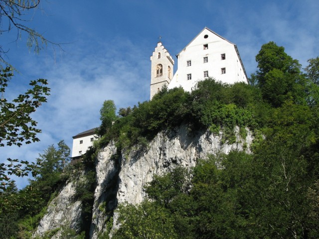 Bischof Glettler weiht Wallfahrtskloster St. Georgenberg ein