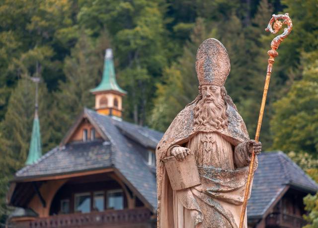 Der heilige Blasius soll nicht nur vor Halskrankheiten schützen