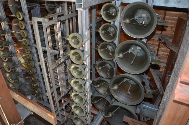 Ein Mahnmal für den Frieden: Das Friedensglockenspiel im Innsbrucker Dom zu St. Jakob erklingt wieder am 6., 7. und 8. Dezember, jeweils um 16.00 Uhr. 