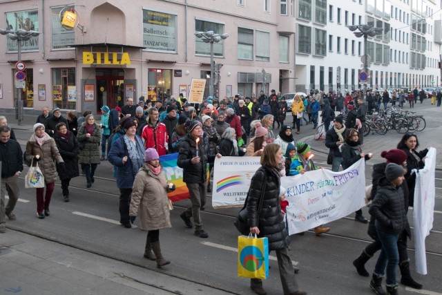 Friedensinitiativen luden zu Gebet für den Weltfrieden