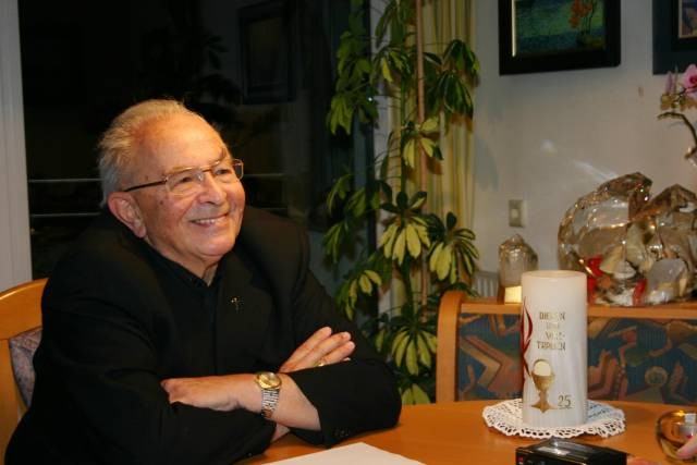 Gedenken an Bischof Stecher durch Brunnenbau in Afrika