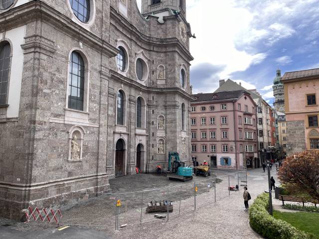 Neuerliche Baustelle am Domplatz