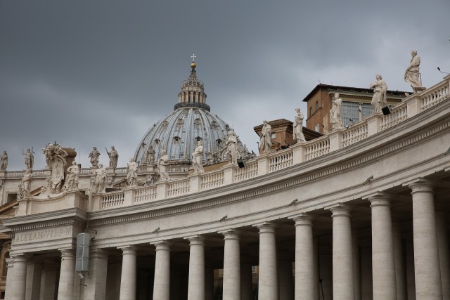 Papst eröffnet Anti-Missbrauchsgipfel: Konkrete Schritte nötig