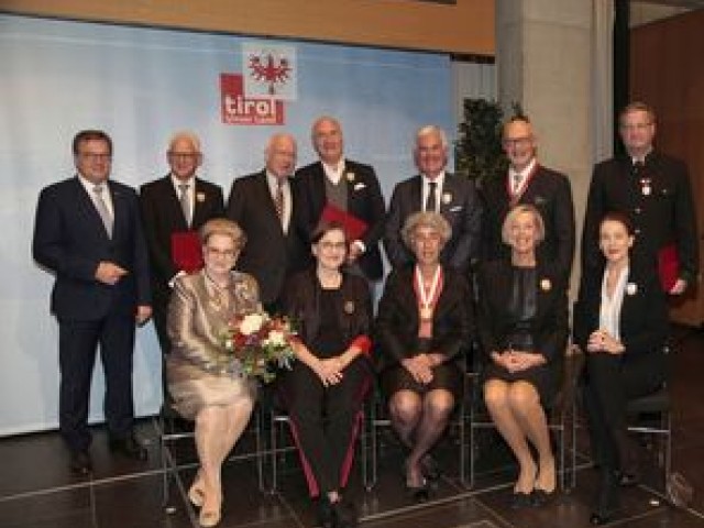 Regina Brandl mit dem „Tiroler-Adler-Orden“ ausgezeichnet