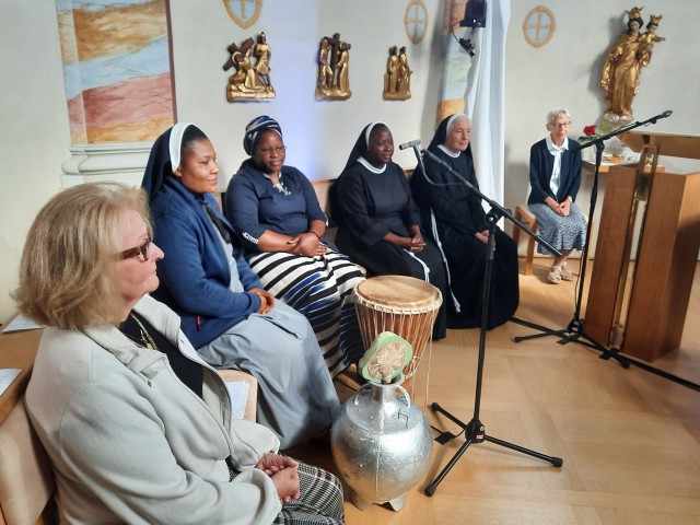 TV-Gottesdienst mit Ordensfrauen: "Herzen berührt"
