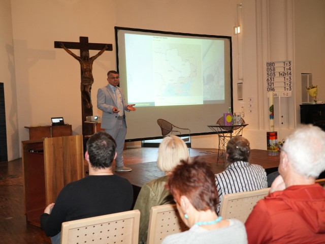 Vier Jahre Krieg: Prof. Mangott analysiert Lage