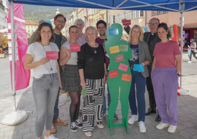 "Was, wenn du fällst?" am Tag der Arbeitslosen