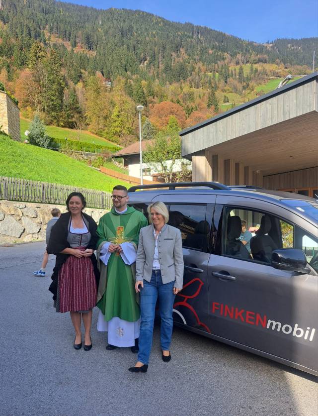 Fahrzeugsegnung in Finkenberg